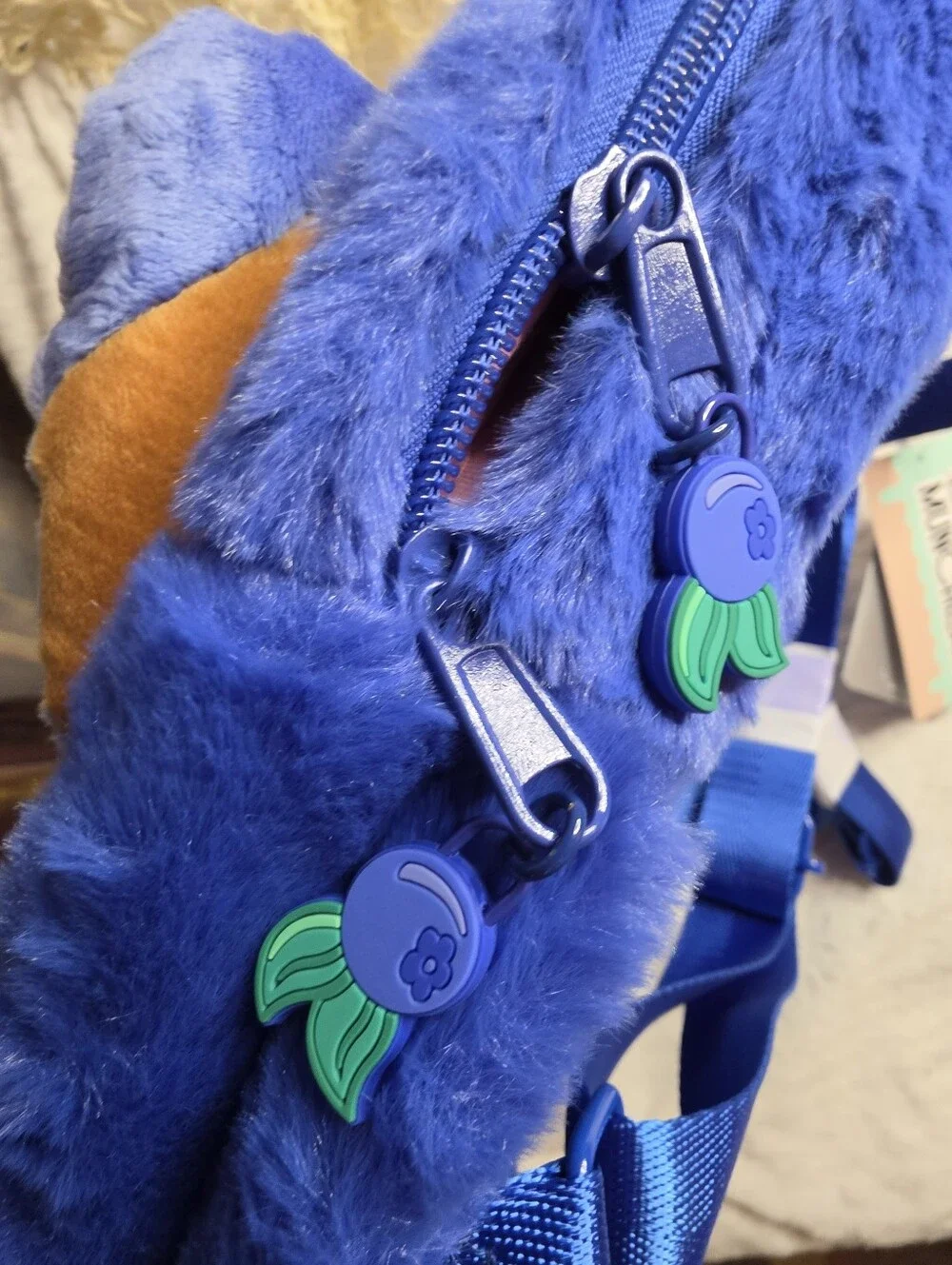 Disney Munchlings STITCH blueberry Loaf Plush Backpack